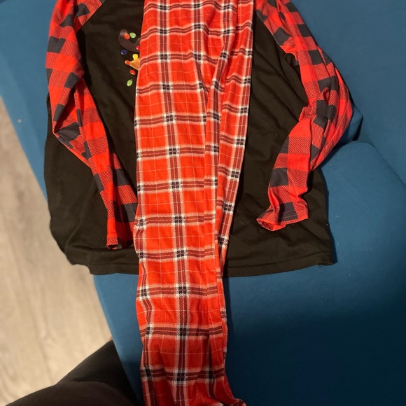 Pajamas Set - Picture 4 of 4